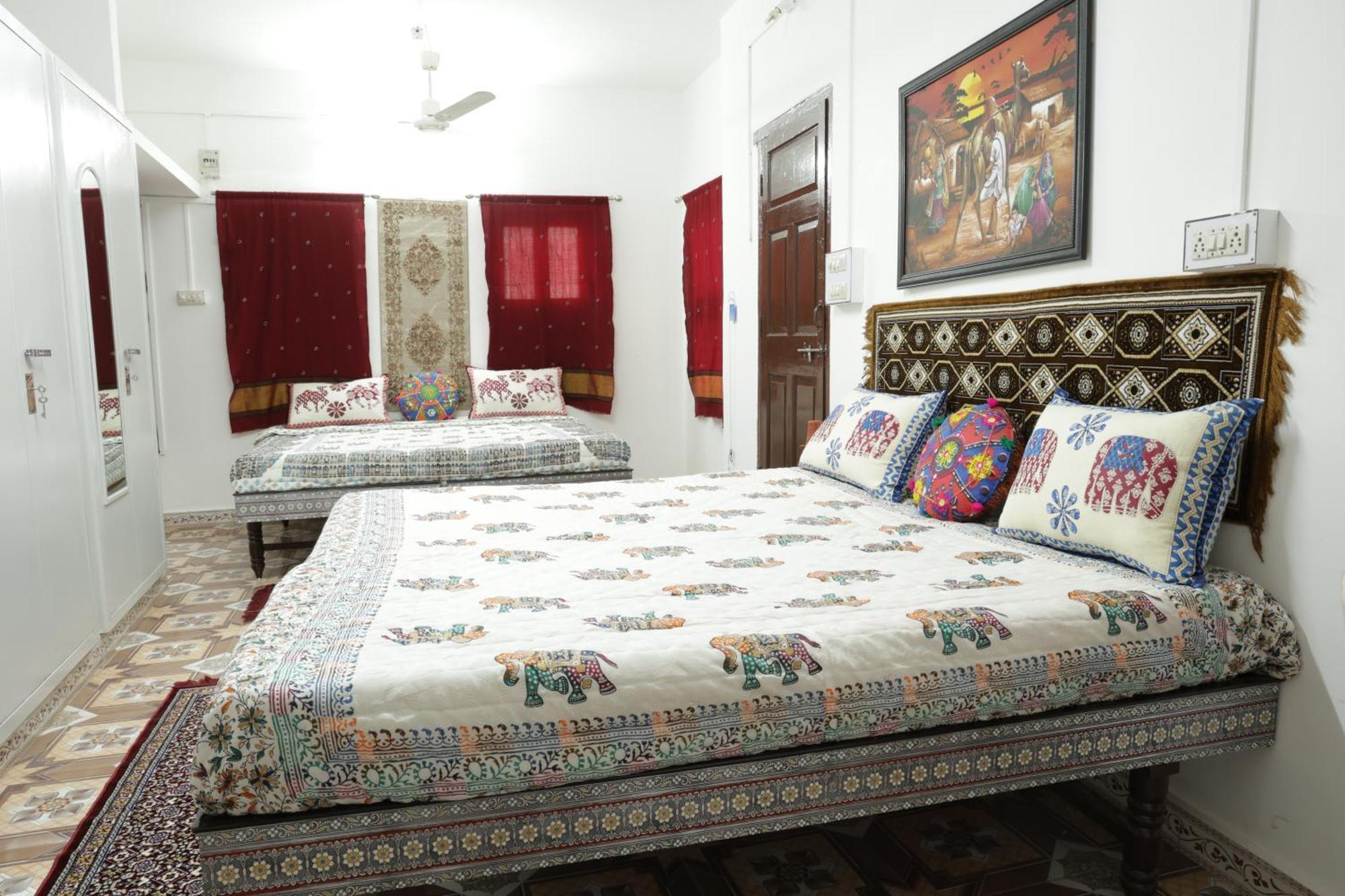 Prag View Heritage Homestay Bhuj Εξωτερικό φωτογραφία